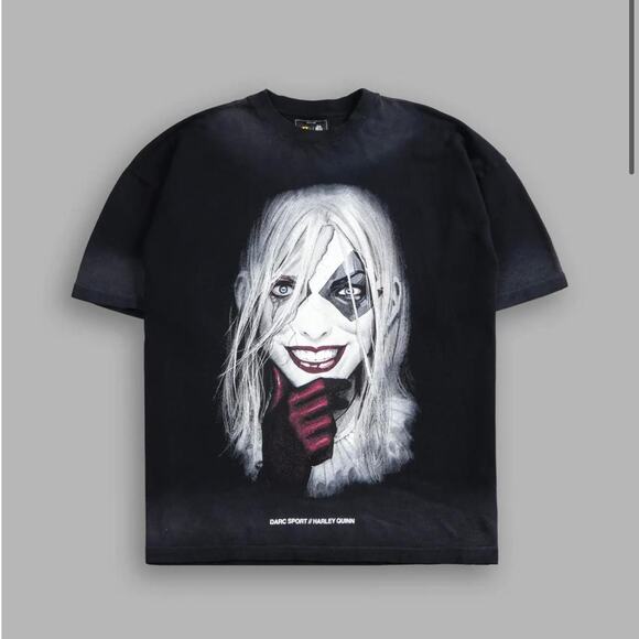 Quinn forever premium oversized tee in small - Picture 1 of 4